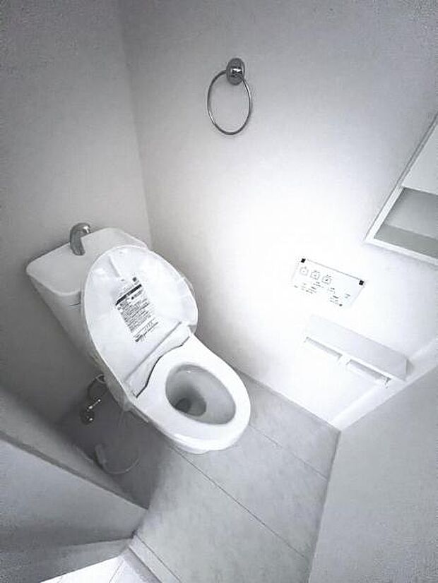 ほっと安らげるトイレ空間です。