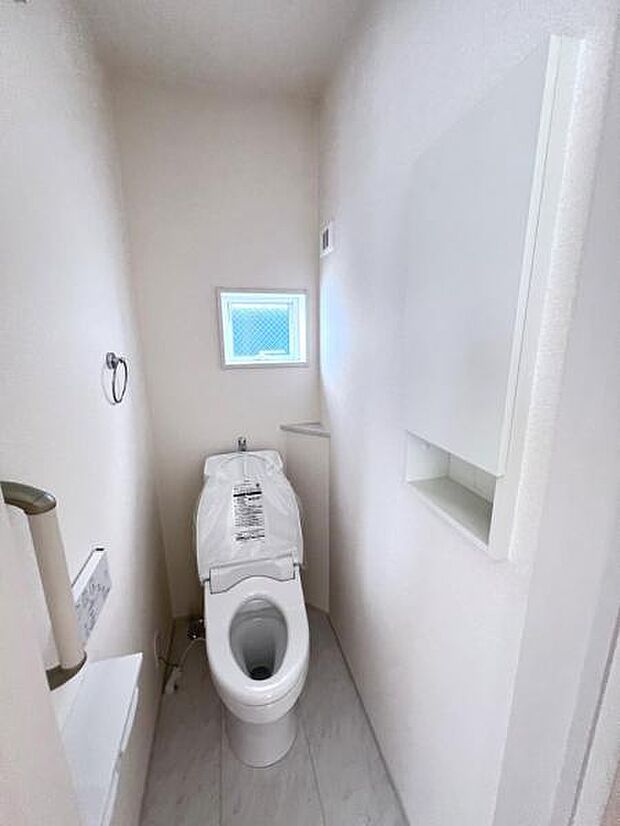ほっと安らげるトイレ空間です。