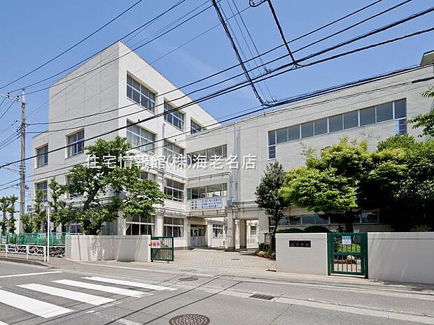 座間市立西中学校まで約700m(徒歩9分)