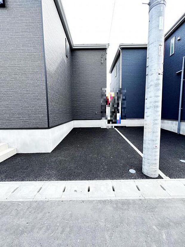【駐車場】