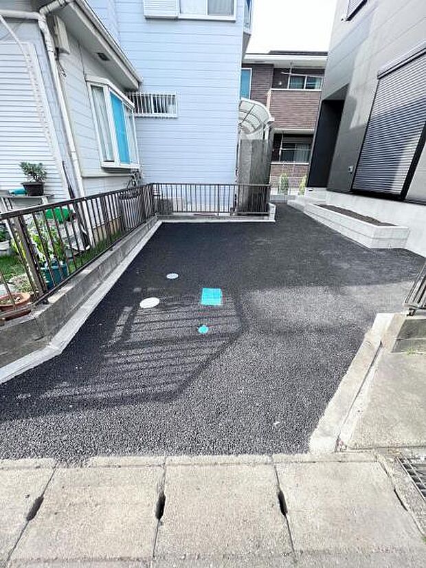 【駐車スペース】