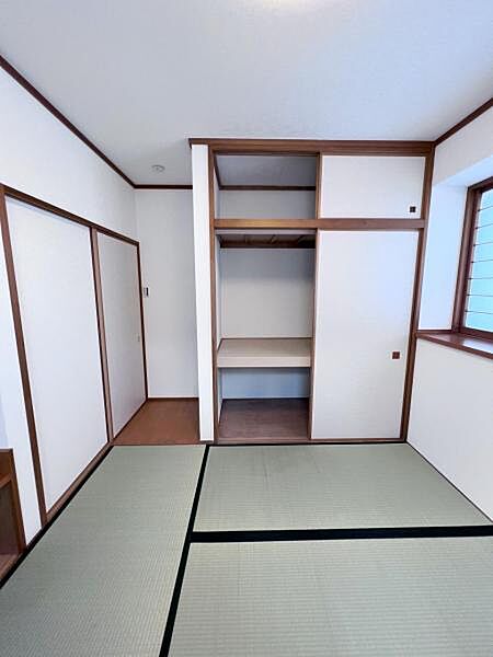 【和室・押入れ】