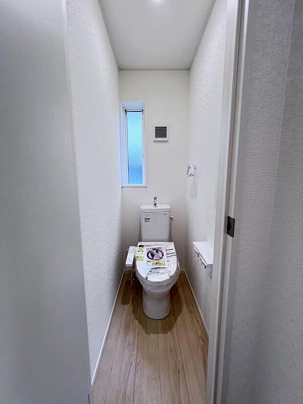 ほっと安らげるトイレ空間です。