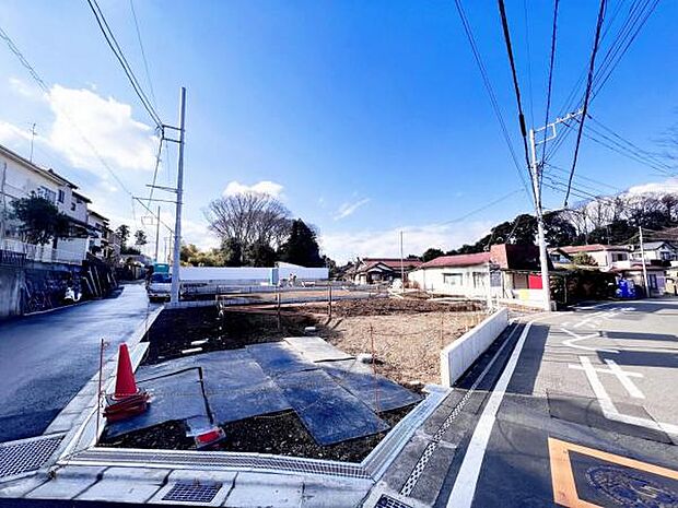 桜が丘駅まで徒歩17分です