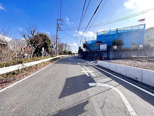 ぜひ周辺環境も併せてご覧ください。