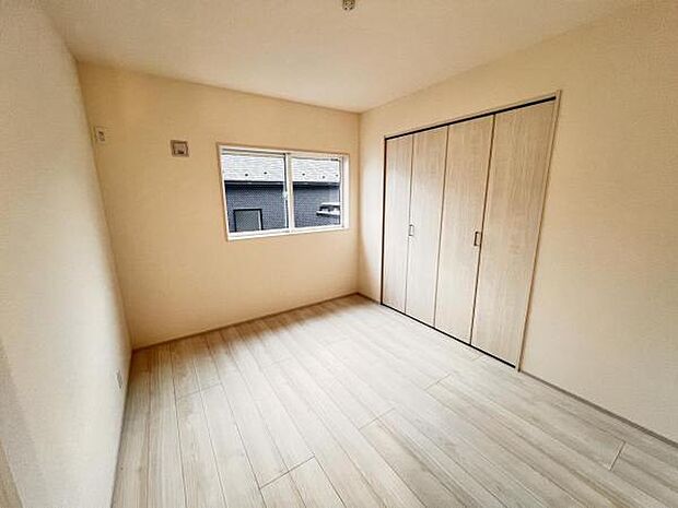 子供部屋にもちょうど良い大きさのお部屋です。