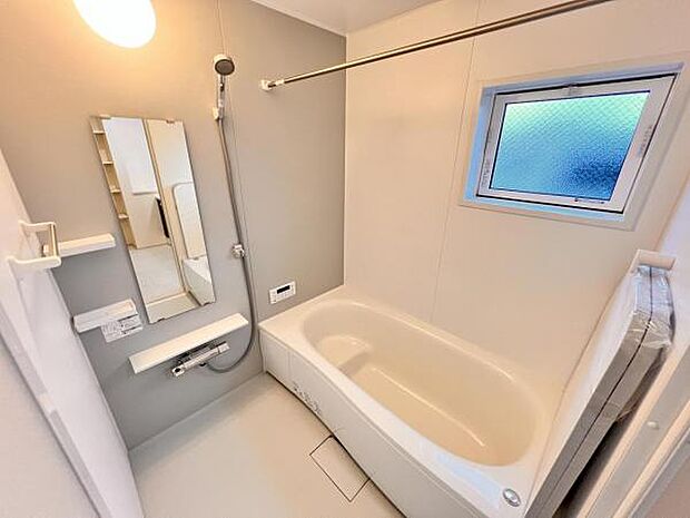 お風呂でほっとひといき。1日の疲れを癒しましょう。