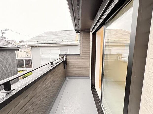 お洗濯ものを気持ち良く太陽の光で干せるのが嬉しいですね。