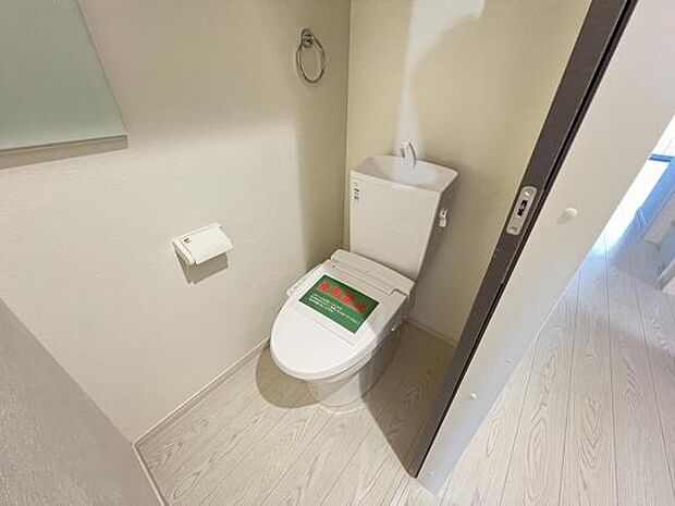 ほっと安らげるトイレ空間です。