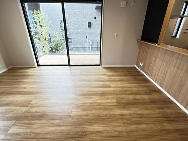 ご家族の温かい時間を演出するダイニングスペースです。