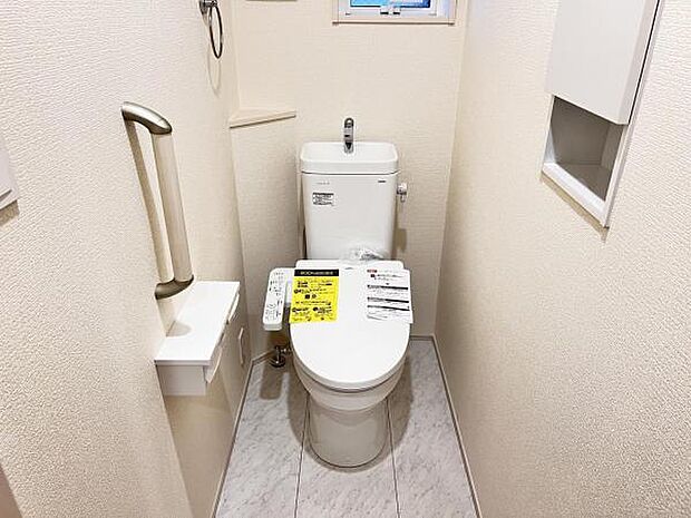 ほっと安らげるトイレ空間です。