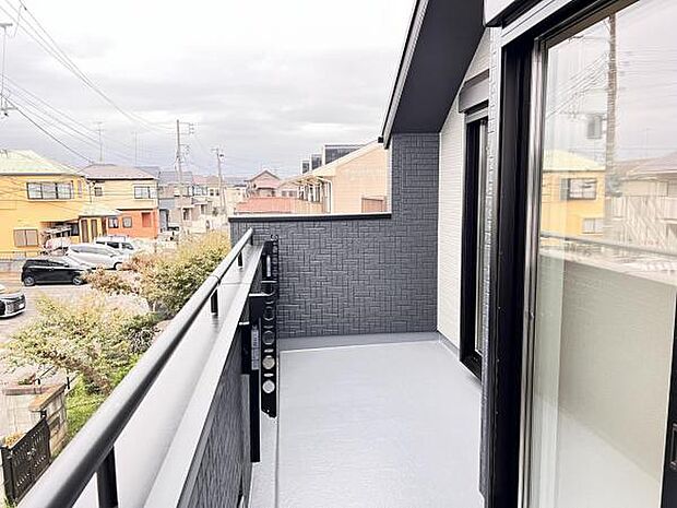 お洗濯ものを気持ち良く太陽の光で干せるのが嬉しいですね。