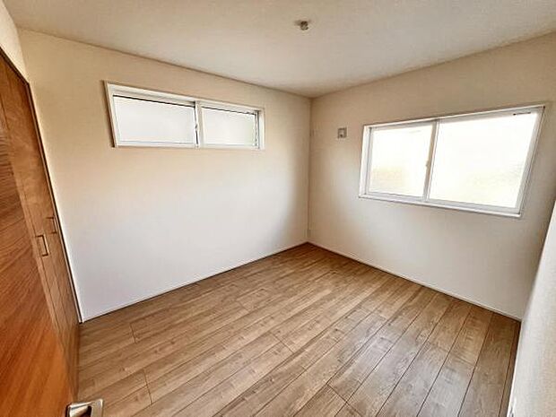 子供部屋にもちょうど良い大きさのお部屋です。