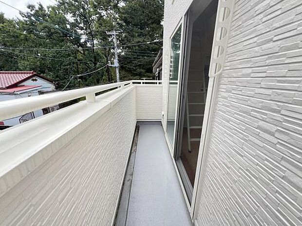 お洗濯ものを気持ち良く太陽の光で干せるのが嬉しいですね。