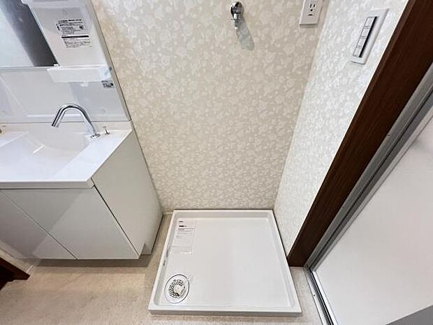 お天気を気にせずお洗濯ができ、室内干し可能です。