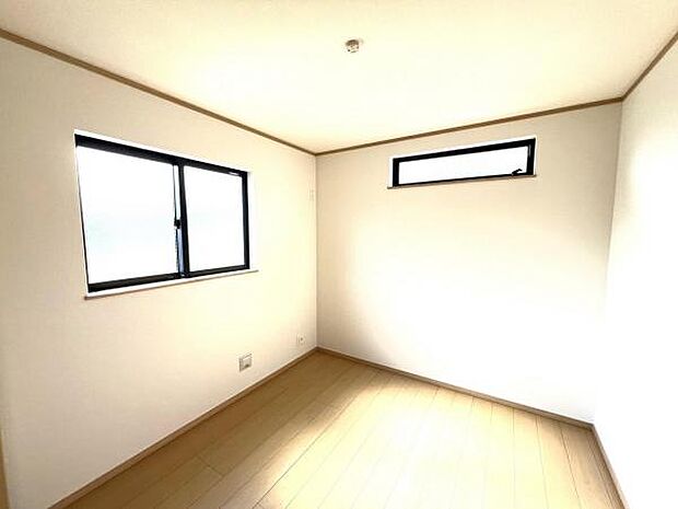 子供部屋にもちょうど良い大きさのお部屋です。