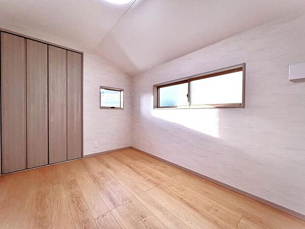 子供部屋にもちょうど良い大きさのお部屋です。