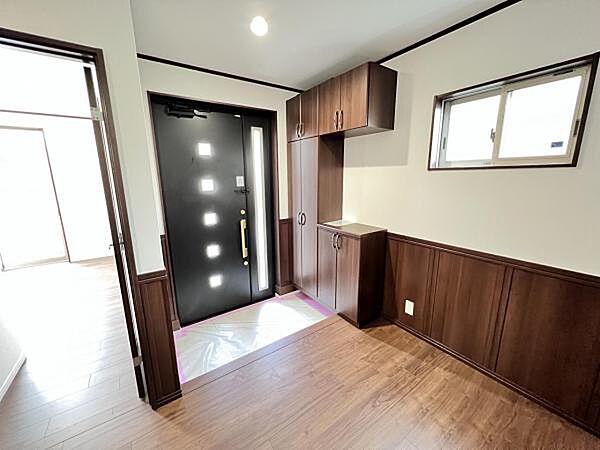 いつも気持ちよくご家族を迎えられる玄関です。