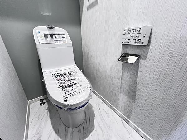 ほっと安らげるトイレ空間です。