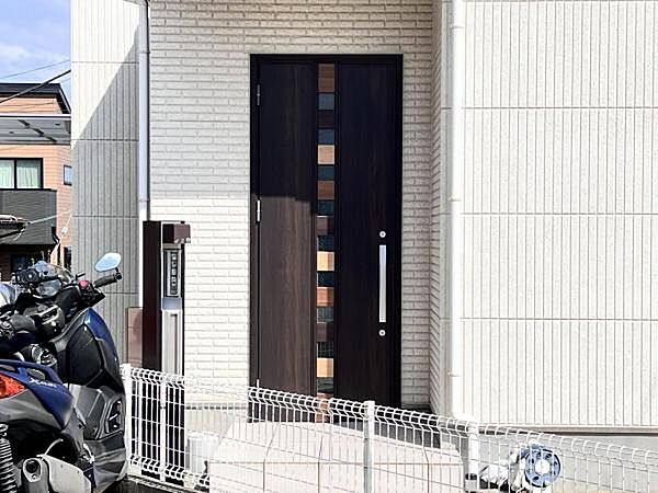 いつも気持ちよくご家族を迎えられる玄関です。