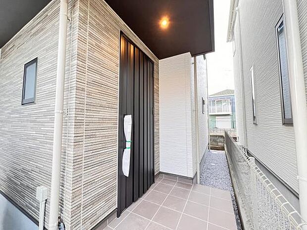 いつも気持ちよくご家族を迎えられる玄関です。