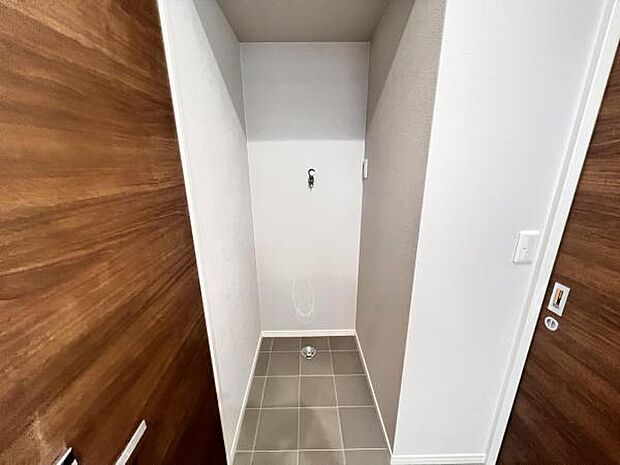 お天気を気にせずお洗濯ができ、室内干し可能です。