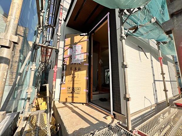 いつも気持ちよくご家族を迎えられる玄関です。