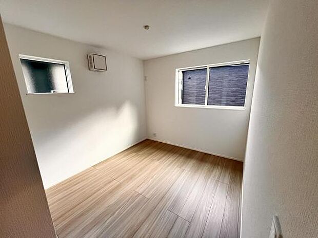 子供部屋にもちょうど良い大きさのお部屋です。