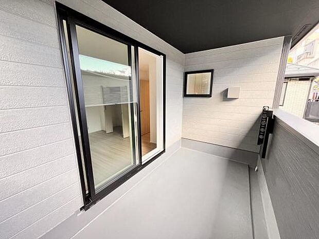 お洗濯ものを気持ち良く太陽の光で干せるのが嬉しいですね。