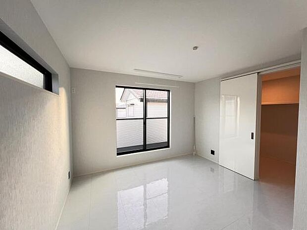 寝室にもご利用いただける居室スペースです。