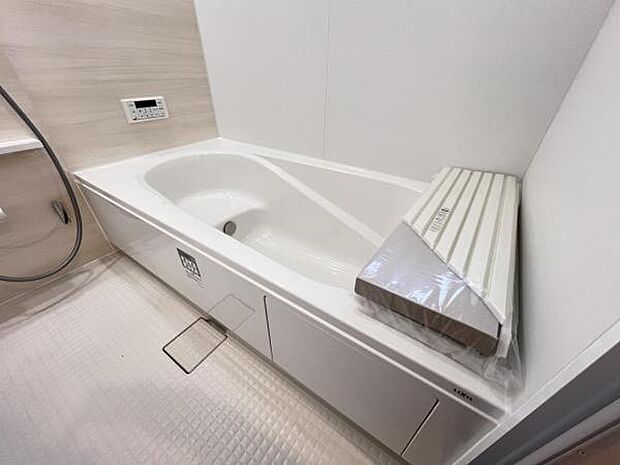 お風呂でほっとひといき。1日の疲れを癒しましょう。