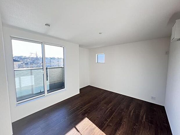 子供部屋にもちょうど良い大きさのお部屋です。