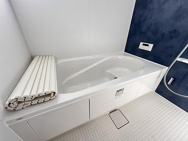 お風呂でほっとひといき。1日の疲れを癒しましょう。