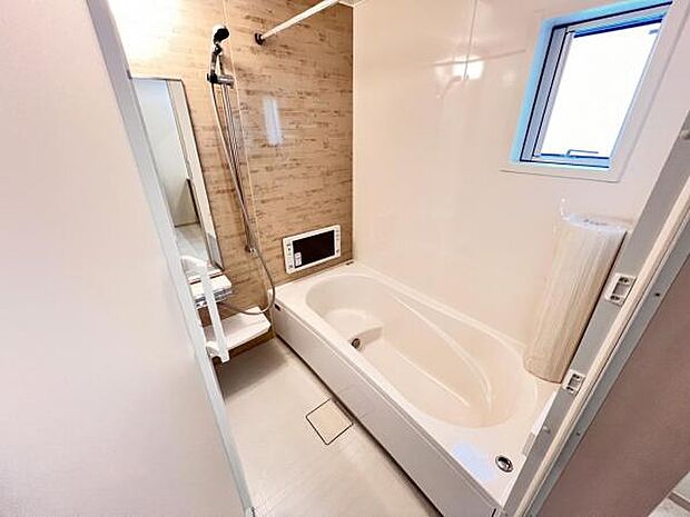 お風呂でほっとひといき。1日の疲れを癒しましょう。