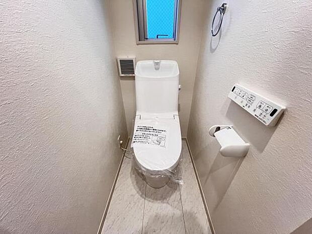 ほっと安らげるトイレ空間です。