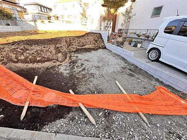 駐車場ももちろん完備しておりますのでお車所有の方にも心強いです。