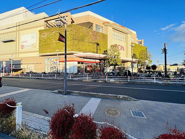 イオン大和店まで約1030m(徒歩13分)