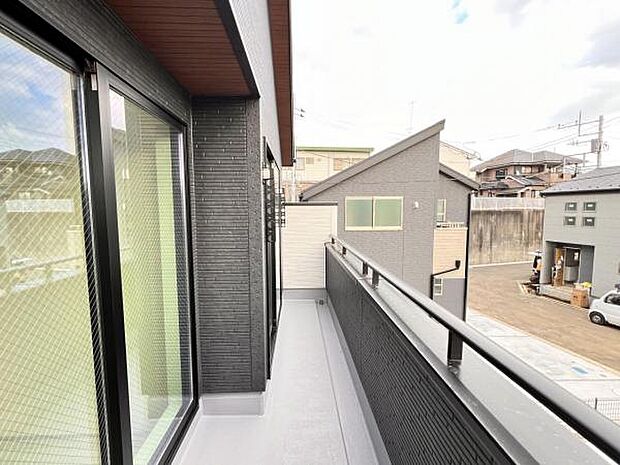 お洗濯ものを気持ち良く太陽の光で干せるのが嬉しいですね。