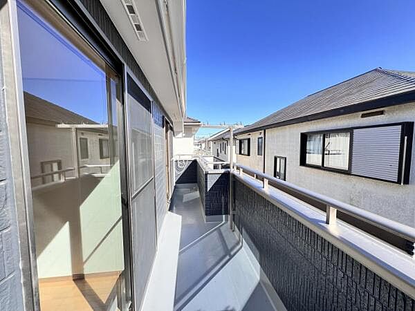 お洗濯ものを気持ち良く太陽の光で干せるのが嬉しいですね。