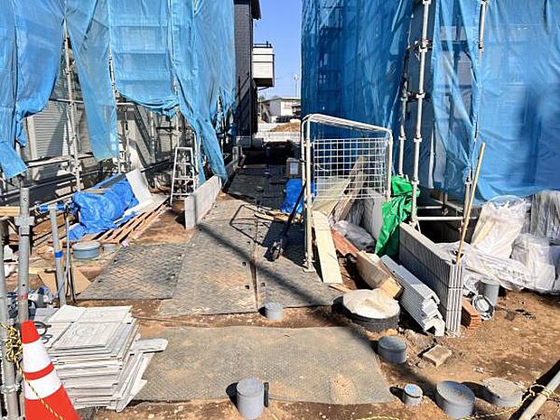 駐車場ももちろん完備しておりますのでお車所有の方にも心強いです。