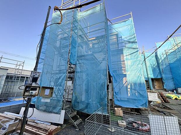 駐車場ももちろん完備しておりますのでお車所有の方にも心強いです。