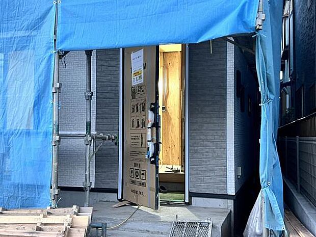 いつも気持ちよくご家族を迎えられる玄関です。