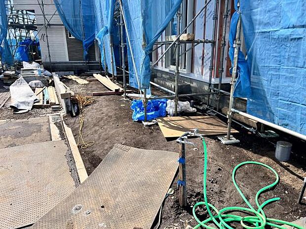 お庭スペースは、ガーデニングやお子様との外遊びなど多彩な用途でお楽しみいただけます。