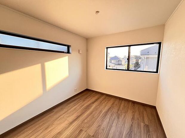 子供部屋にもちょうど良い大きさのお部屋です。