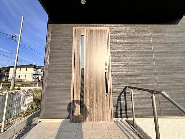 いつも気持ちよくご家族を迎えられる玄関です。