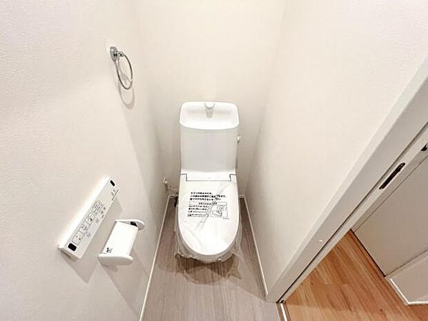 ほっと安らげるトイレ空間です。