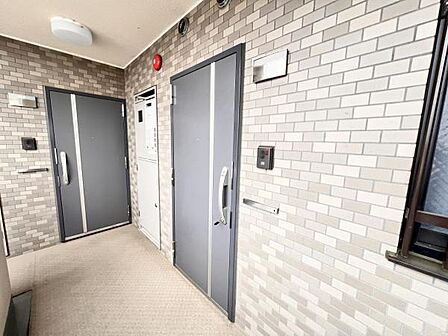 いつも気持ちよくご家族を迎えられる玄関です。