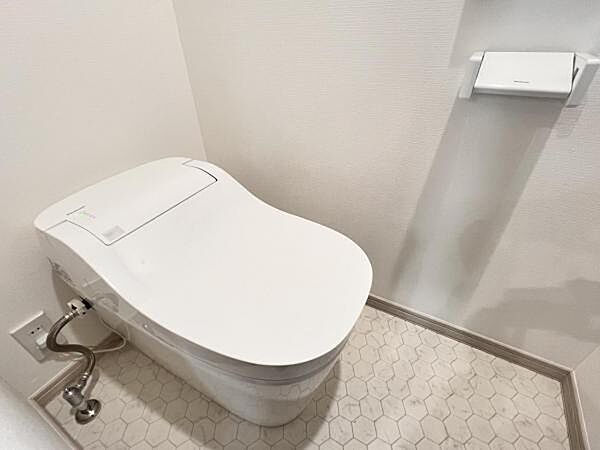 ほっと安らげるトイレ空間です。