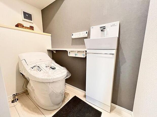 ほっと安らげるトイレ空間です。