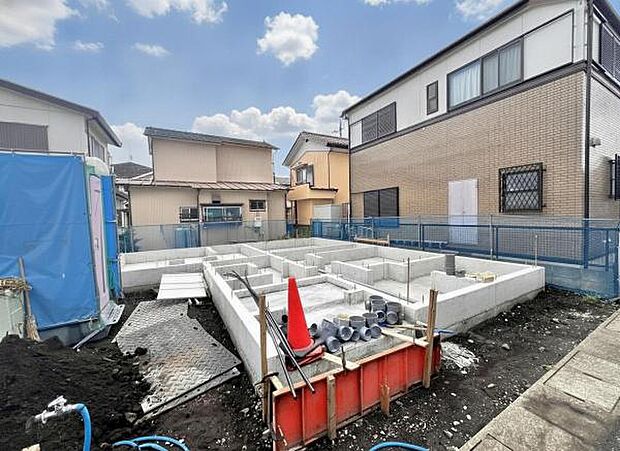 駐車場ももちろん完備しておりますのでお車所有の方にも心強いです。